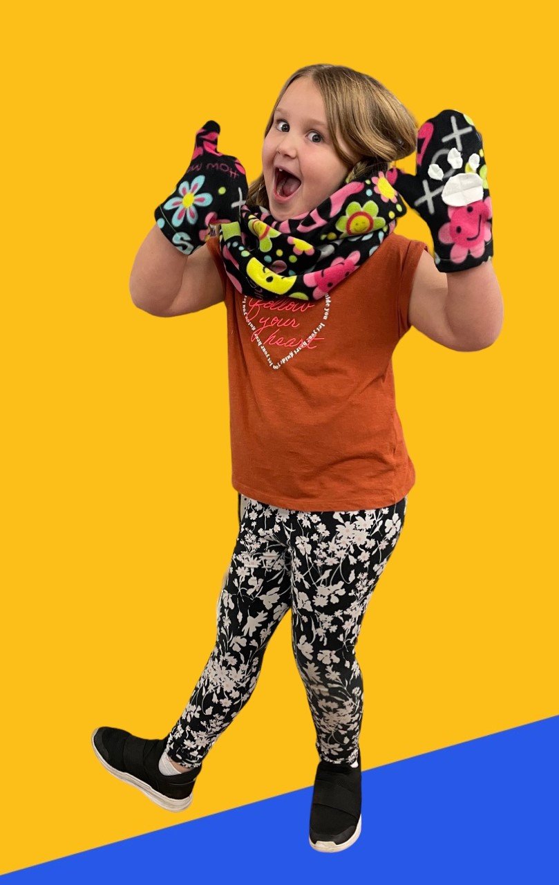 Kids101-Mittens-Infinity-Scarves